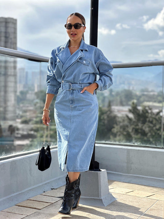 Vestido en denim rígido